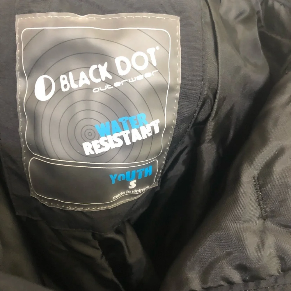 Black Dot Outerwear black dot